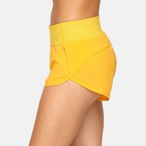 Outdoor Voices Hudson Short in Sunshine